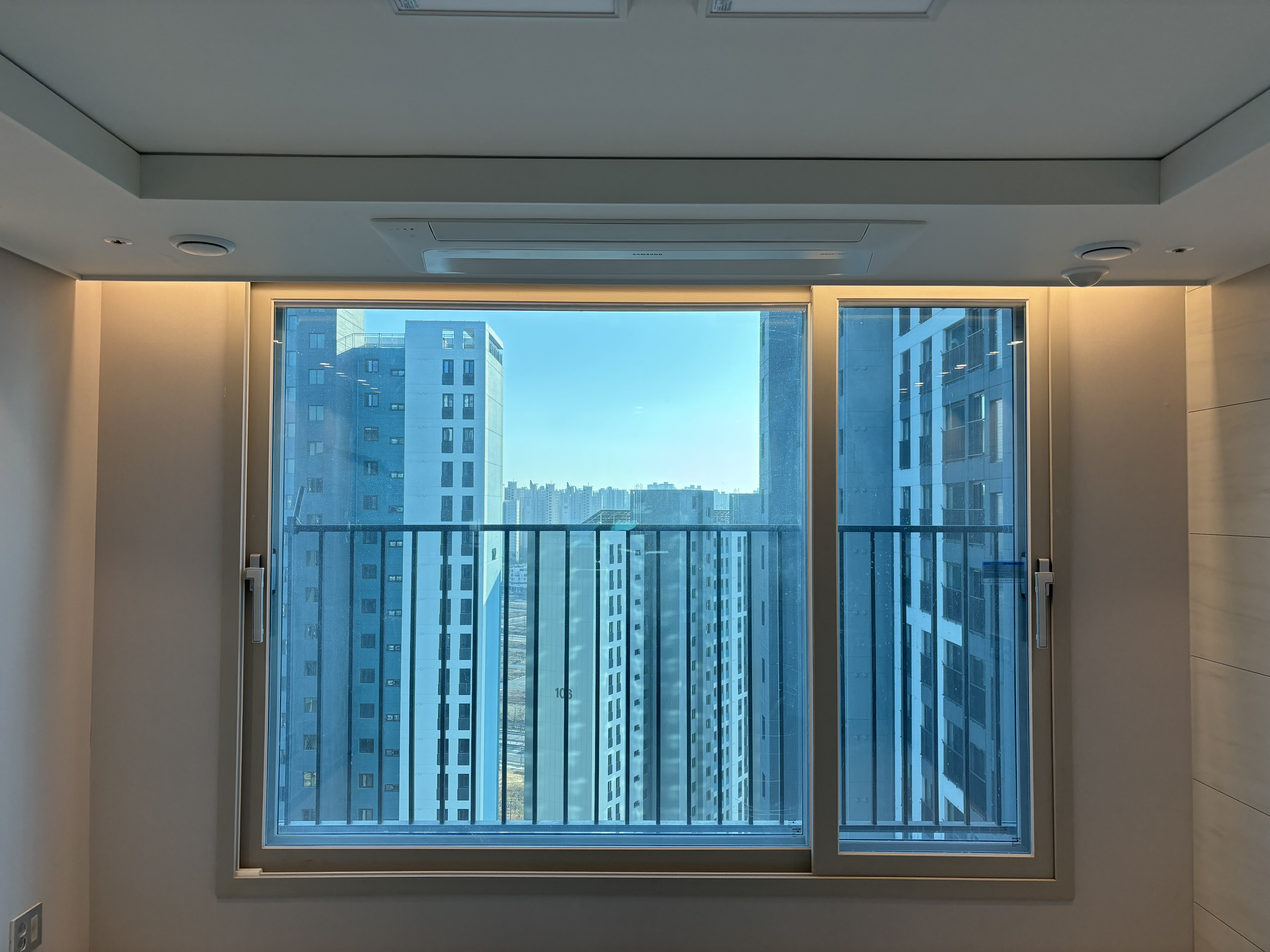 커튼박스 간접등 시공 사례